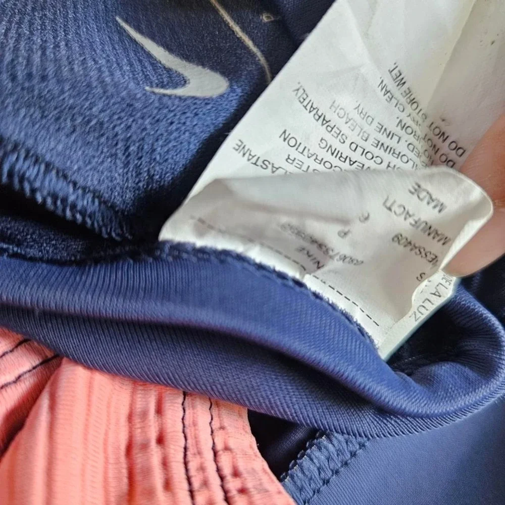 Nike swimsuit Pink/ Navy blue open back Raceback‎ trendy sz small